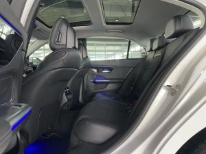 Mercedes-Benz C-Class C220d Avantgarde - Image 6