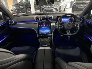 Mercedes-Benz C-Class C220d Avantgarde - Image 4