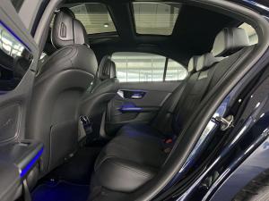 Mercedes-Benz C-Class C220d Avantgarde - Image 6