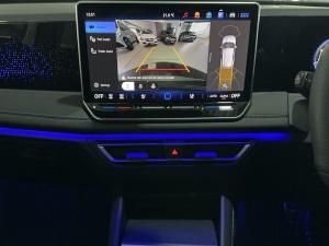 Volkswagen Tiguan 2.0TSI R-Line 4Motion - Image 11