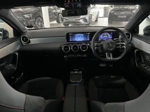 Mercedes-Benz A-Class A200 hatch Progressive - Image 4
