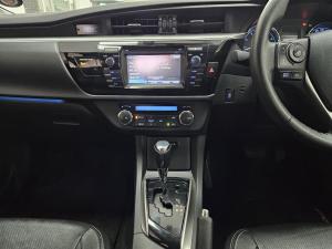 Toyota Corolla 1.8 Exclusive auto - Image 23