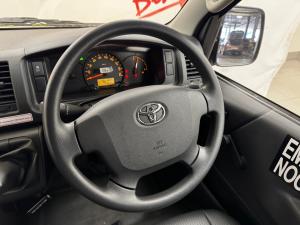 Toyota Hiace 2.7 Ses-fikile 16-seater - Image 8