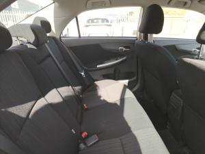 Toyota Corolla 1.6 Advanced - Image 17