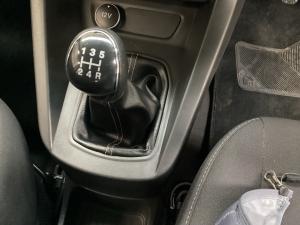 Ford Figo hatch 1.5 Ambiente - Image 10