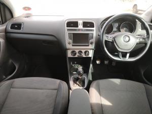 Volkswagen Polo hatch 1.2TSI Highline - Image 6