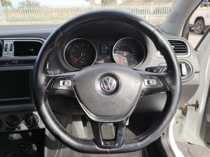 Volkswagen Polo hatch 1.2TSI Highline - Image 8