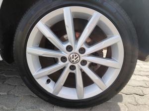 Volkswagen Polo hatch 1.2TSI Highline - Image 18