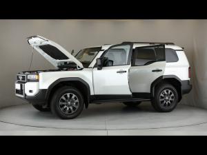 Toyota Land Cruiser Prado 2.8GD VX-R - Image 14