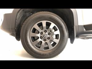 Toyota Land Cruiser Prado 2.8GD VX-R - Image 21