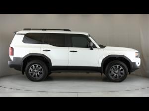 Toyota Land Cruiser Prado 2.8GD VX-R - Image 4