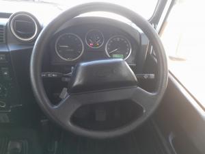 Land Rover Defender 110 TD station wagon S - Image 8
