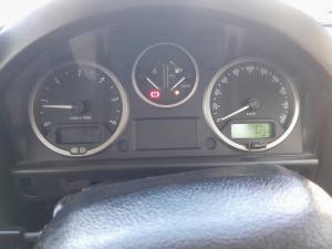 Land Rover Defender 110 TD station wagon S - Image 9