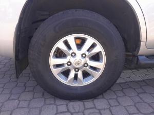 Toyota Land Cruiser 200 4.5D-4D VX - Image 18