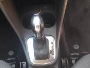 Volkswagen Polo 1.6 Comfortline auto - Image 11