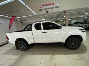 Toyota Hilux 2.4 GD-6 RB Raider automaticE/CAB - Image 3