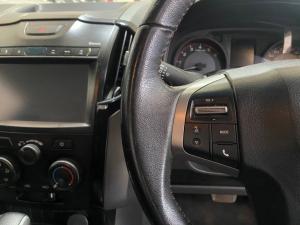 Isuzu D-MAX 250 HO X-RIDER automatic E/CAB - Image 9