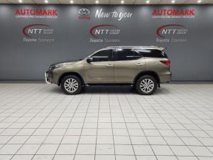 Toyota Fortuner 2.8GD-6 Raised Body automatic - Image 15