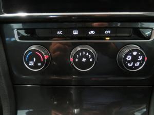 Volkswagen Golf VII 1.4 TSI Comfortline DSG - Image 12