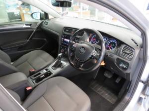 Volkswagen Golf VII 1.4 TSI Comfortline DSG - Image 21