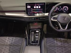 Volkswagen Golf 1.4 TSI R-LINE Tiptronic - Image 18