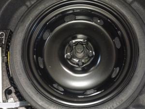 Volkswagen Golf 1.4 TSI R-LINE Tiptronic - Image 22