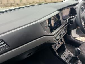 Volkswagen Polo 1.0 TSI - Image 17