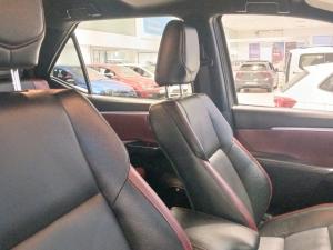 Toyota Fortuner 2.8 GD-6 4X4 VX automatic - Image 11