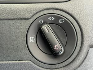 Volkswagen Polo Vivo 1.4 Life - Image 11