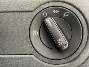 Volkswagen Polo Vivo 1.4 - Image 9