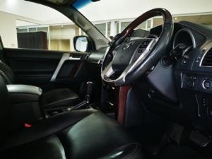 Toyota Land Cruiser Prado 3.0DT VX - Image 4