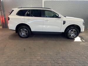 Ford Everest 2.0 BiTurbo XLT - Image 2