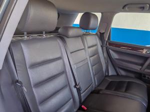 Volkswagen Touareg 3.0 TDI V6 TIP - Image 3