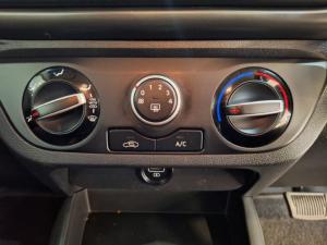 Hyundai Grand i10 1.2 Fluid hatch auto - Image 11