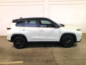 Toyota Urban Cruiser 1.5 XR manual - Image 3