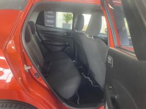 Suzuki Swift 1.2 GL manual - Image 7