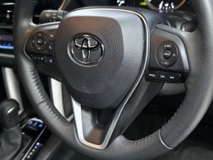 Toyota Corolla Cross 1.8 Hybrid XS - Image 13