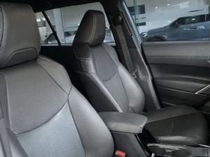 Toyota Corolla Cross 1.8 Hybrid XS - Image 7