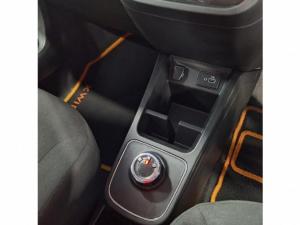 Renault Kwid 1.0 Zen auto - Image 11