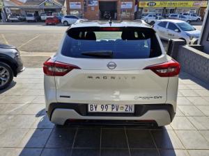 Nissan Magnite 1.0 Turbo Acenta Plus auto - Image 4