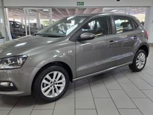 Volkswagen Polo Vivo hatch 1.6 Comfortline auto - Image 10