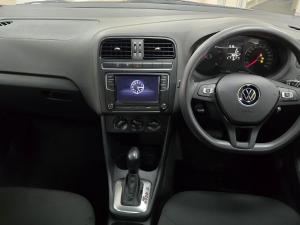 Volkswagen Polo Vivo hatch 1.6 Comfortline auto - Image 2