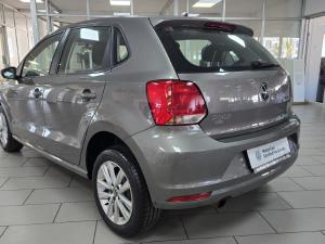Volkswagen Polo Vivo hatch 1.6 Comfortline auto - Image 9