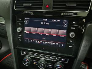 Volkswagen Golf GTI TCR - Image 10
