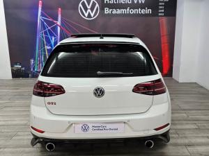Volkswagen Golf GTI TCR - Image 14