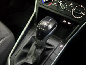 Volkswagen Polo hatch 1.0TSI Life auto - Image 8