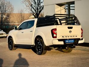 Nissan Navara 2.5DDTi double cab LE Plus - Image 4