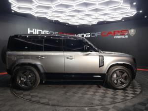 Land Rover Defender 110 D300 X-Dynamic HSE - Image 3