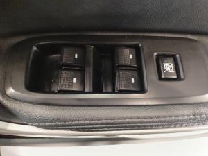 Ford Everest 2.0SiT XLT - Image 17