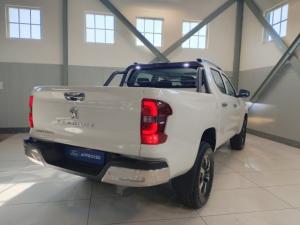 Peugeot Landtrek 1.9TD double cab Allure - Image 8